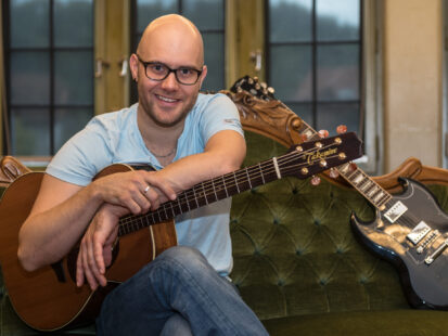 8_9d343c65691b958c4d2e840bf3beb749c1fa3960